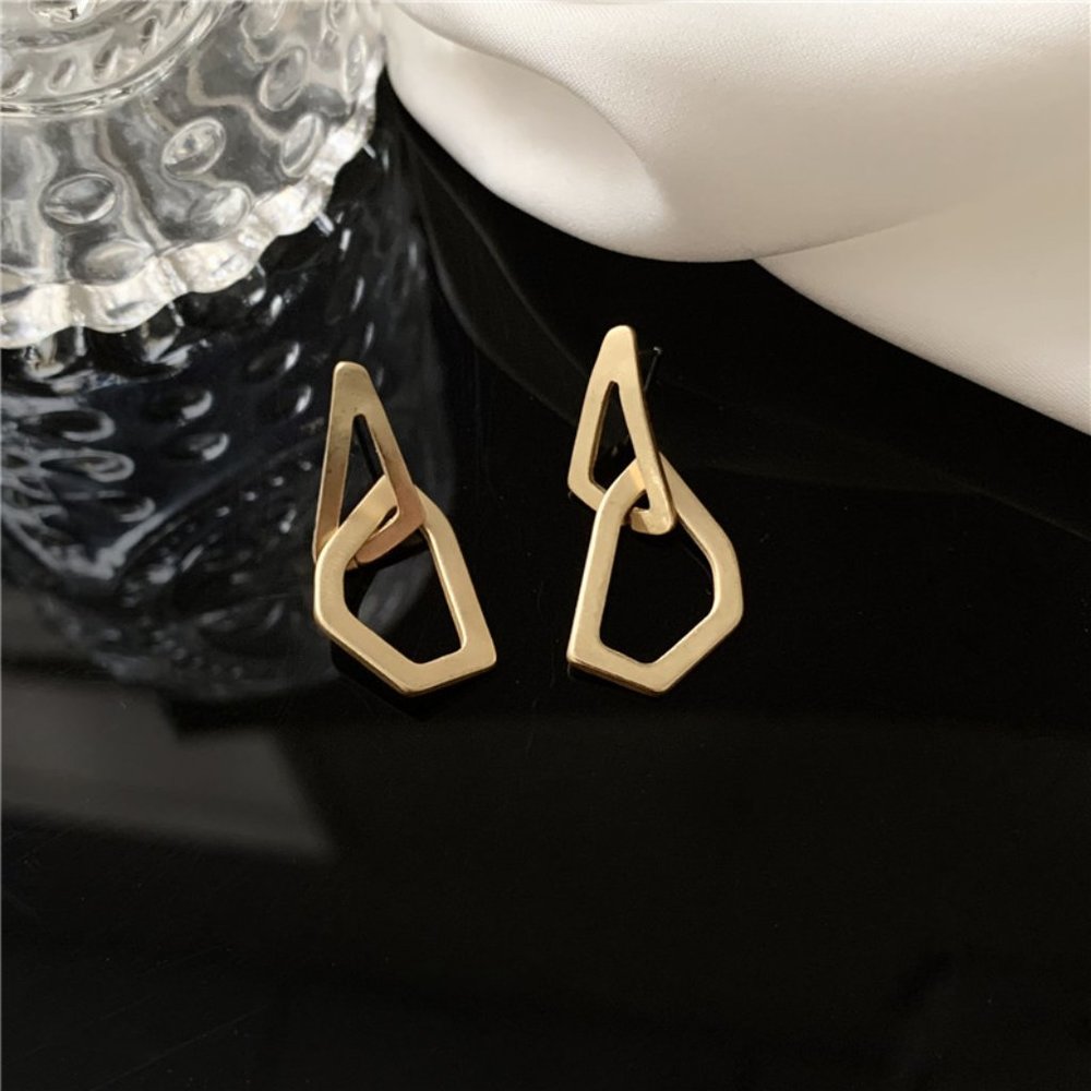 ❤️🔥𝕤𝕒𝕝𝕖❤️🔥 💙💕last pair geometric link knots earrings - Picture 1 of 7